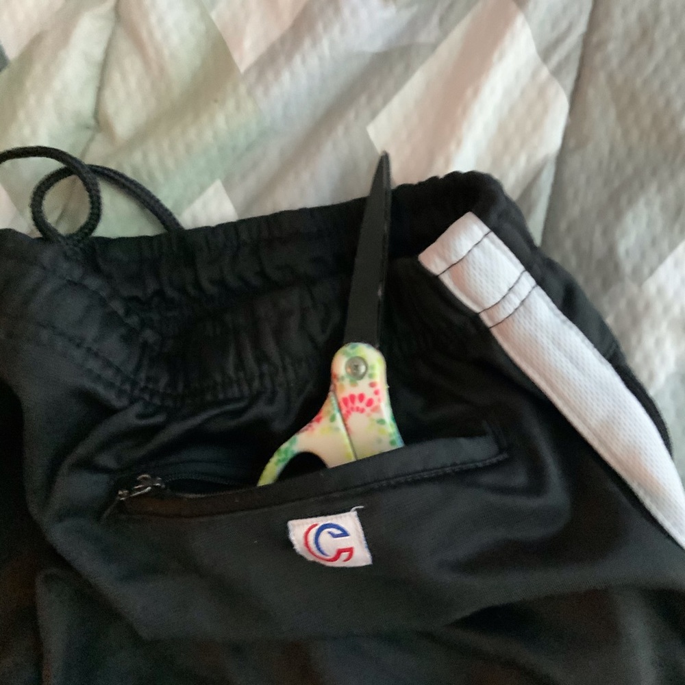 Pants - Picture 5 of 7